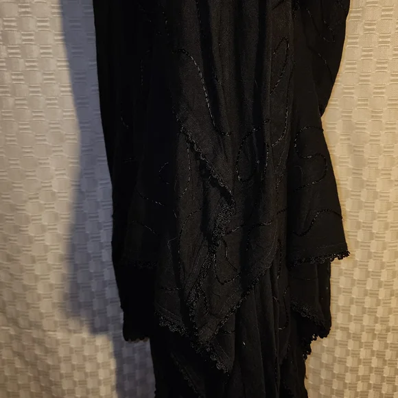 Women's Black Tie Front Emroidered Maxi Dress Boho Whimsygoth Stretchy - Picture 2 of 6